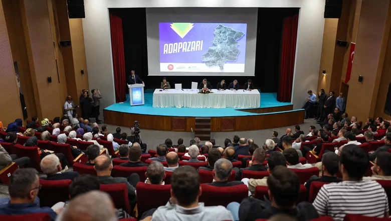 AK Parti Sakarya'da Yerel Yönetimler Danışma Toplantısı yapıldı