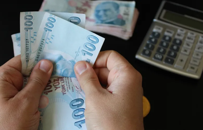 AK Parti’den Emeklilere Müjde: En Düşük Emekli Maaşına Düzenleme Geliyor