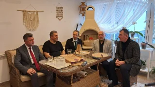 AK Parti'den Şehit Ailelerine ziyaret