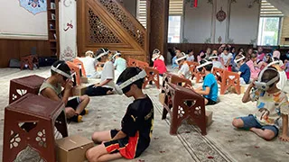 Akşemsettin Camii’nde Kur’an eğitimine sanal yolculuk