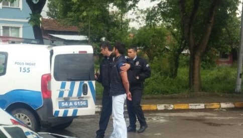 Akyazı Adliyesinde Tartışma