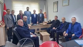Akyazı Berberler Odası'nda Hasan Cengiz yeniden başkan