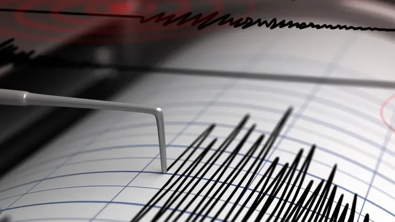 Sakarya'da hissedilen deprem oldu