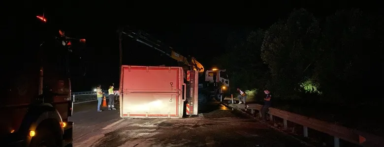 Akyazı'da feci kaza