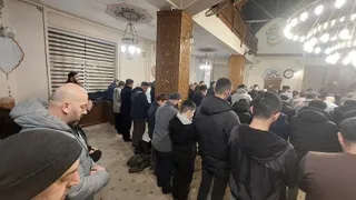 Akyazı'da ilk teravih namazı kılındı