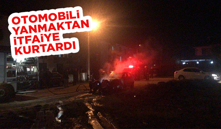 Akyazı'da otomobilde yangın