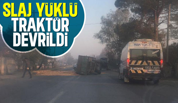 Akyazı'da traktör devrildi