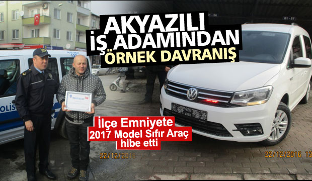 Akyazı İlçe Emniyet Müdürlüğüne Jest