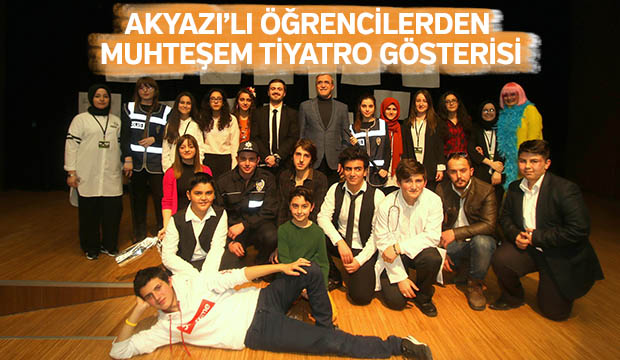 AKYAZI LI ÖĞRENCİLERDEN MUHTEŞEM TİYATRO GÖSTERİSİ