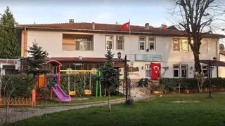 Akyazı Öğretmenevi binası depreme karşı güçlendiriliyor