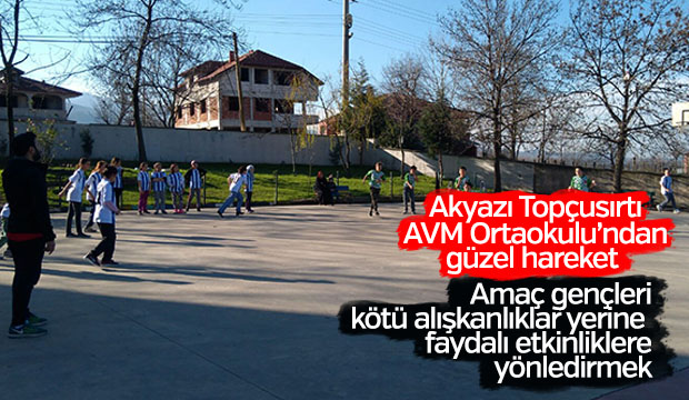 Akyazı Topçusırtı AVM Ortaokulu Gençleri Bilinçlendiriyor