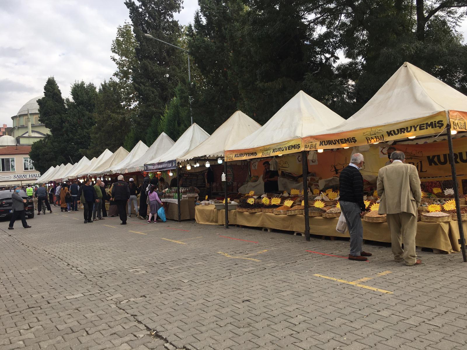 Akyazı Ülkü Ocaklarından Yardım Kermesi