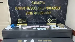 Akyazı ve Arifiye'de uyuşturucu operasyonu
