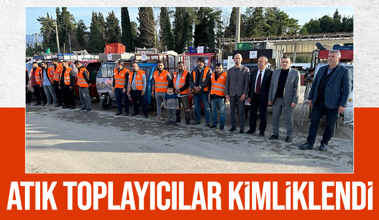 Akyazı’da atık toplayıcılar kimliklendi
