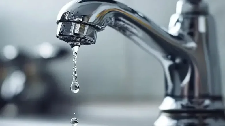 Akyazı'da büyük su kesintisi: Boru patladı, ekipler müdahale ediyor