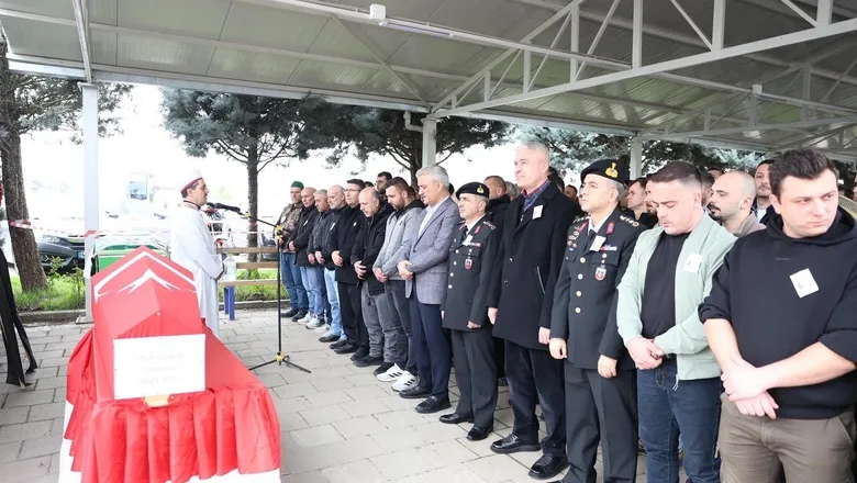 Akyazı’da görev yapmıştı; Uzman çavuş kalp krizi sonucu hayatını kaybetti