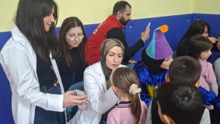 Akyazı’da minikler için renkli 23 Nisan şenliği