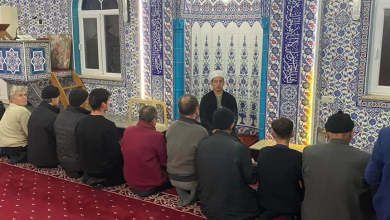Akyazı’da Öğrencilerden Ramazan Boyunca Manevi Hizmet