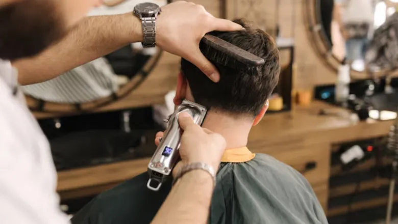 Akyazı’da tıraş daha ucuz: 780 yerine 600 TL