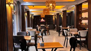 Akyazı’da Yeni Bir Lezzet Durağı: Star Cafe Kapılarını Açtı!