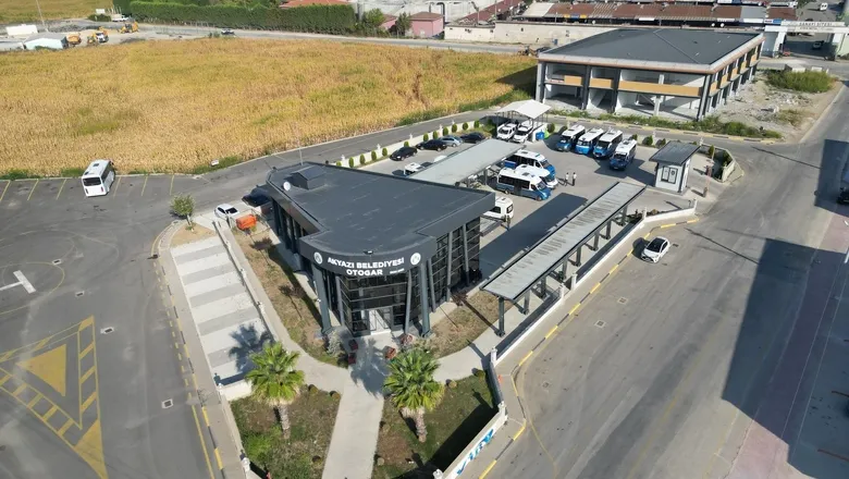 Akyazı’da yeni minibüs hattı seferlerine başladı