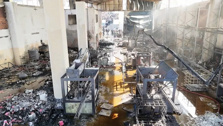 Akyazılı Şengül Yılmaz, yangın faciasında hayatını kaybetti