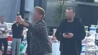 Alacak verecek kavgasında 2 kişiyi silahla vurdular