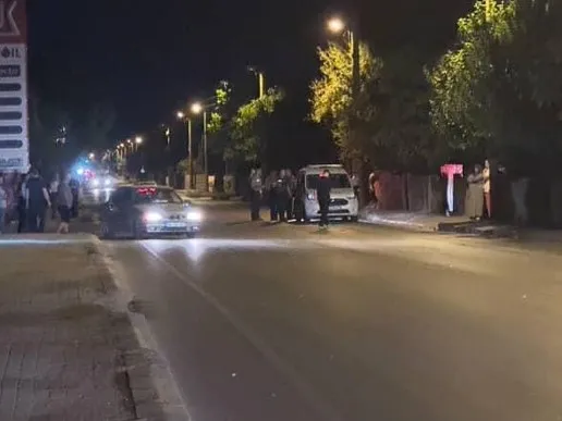 Alkollü sürücünün aracı bisikletliye çarptı