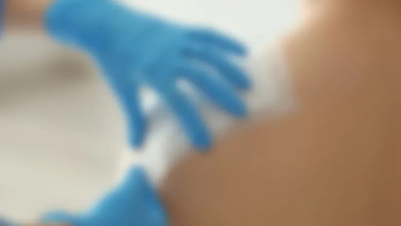 Ameliyat sonrası oluşan enfeksiyon nedeniyle hayatını kaybetti