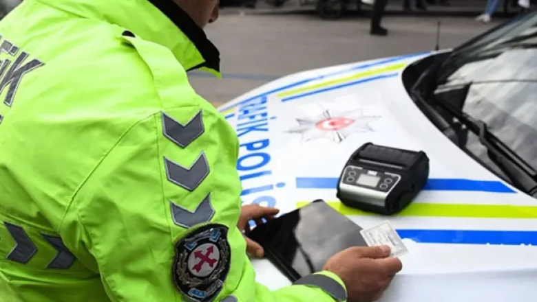 Araçtan indi, 180 bin lira ceza yedi