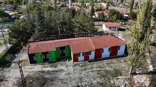 Atıl haldeki okulu, gençlik merkezine çevirdiler
