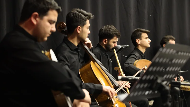 Ayasofya geleneğinden gelen ilahi nağmeler Sakaryalılarla buluştu