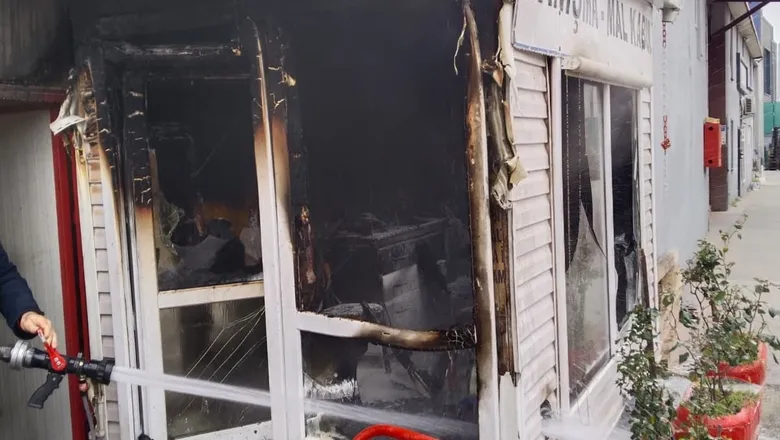 Bakliyat şirketinin deposunda yangın