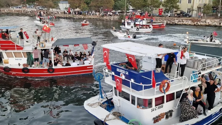 Balıkçılar 'vira bismillah' diyerek denize açıldı