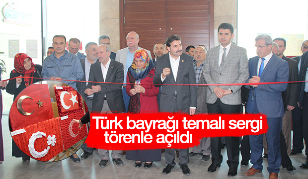 Bayrak Sergisi Törenle Açıldı 