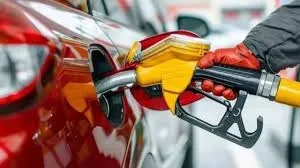 Benzine büyük zam geliyor