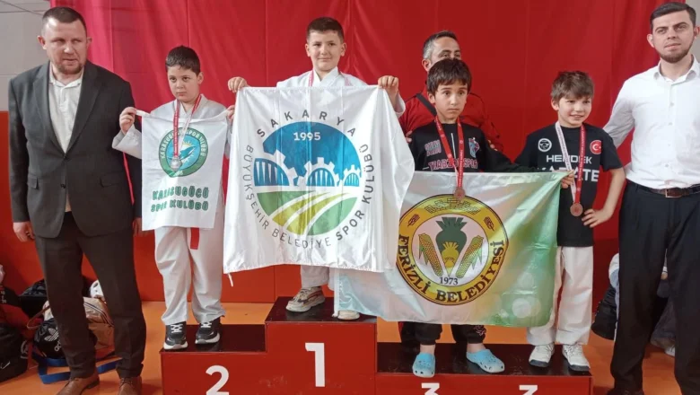 Büyükşehir sporcuları gururlandırdı