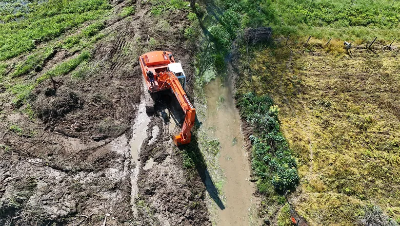 Büyükşehirden 16 ilçede kapsamlı drenaj ve kanal temizliği