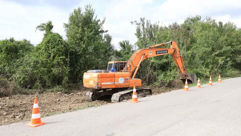 Büyükşehir’den 20 mahalle için yol hamlesi