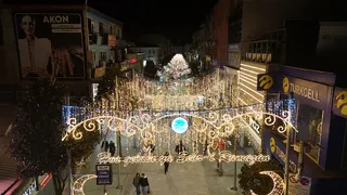 Çark Caddesi’nde Ramazan'da özel tasarım süsleme