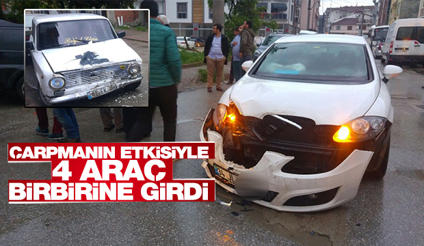Çarpmanın Etkisiyle Dört Araç Birbirine Girdi