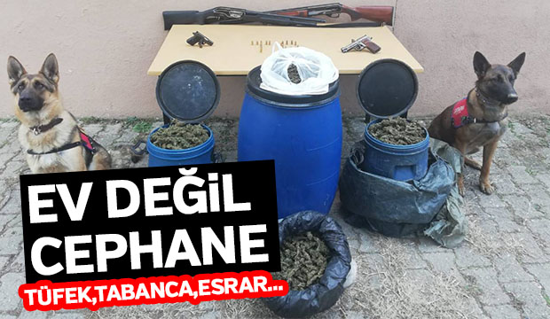 Toprak altından 11 kilo esrar çıktı