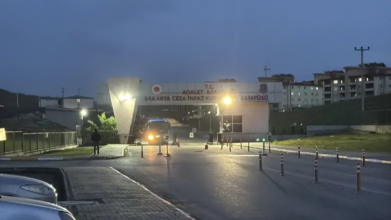 Cezaevinde adli suç koğuşuna kavga