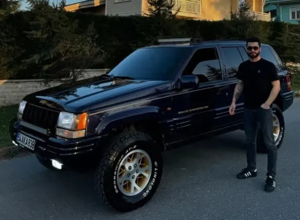 Cinayete kurban giden 23 yaşındaki genç toprağa verildi