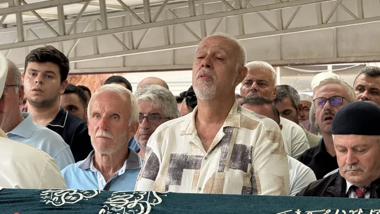 Cinayete kurban giden abla ve kardeşe acı veda
