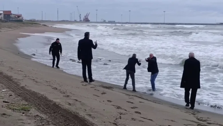 Cinnet gerirdi, denize atlamak istedi