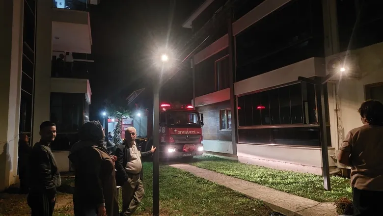 Çocuk evde kilitli kaldı, itfaiye yardıma koştu