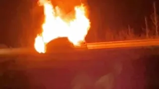 D-140'da otomobil alev alev yandı