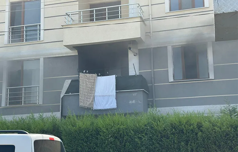 Dairede çıkan yangın paniğe neden oldu