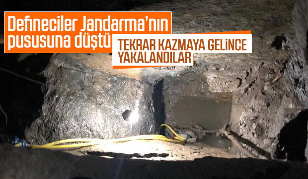 Defineciler jandarmanın pususuna düştü